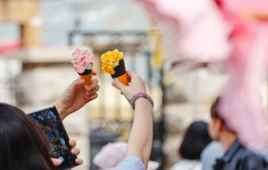 คำฮิตจีน ‘เหล่าจี่’ ปลุกกระแสดูแลหัวใจ ท้าค่านิยมลำบากก่อนสบายทีหลัง