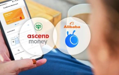 เจาะวิธีคิดกลุ่ม "ซีพี" ผนึกยักษ์ใหญ่จีน เปิดศึกธนาคารไร้สาขา